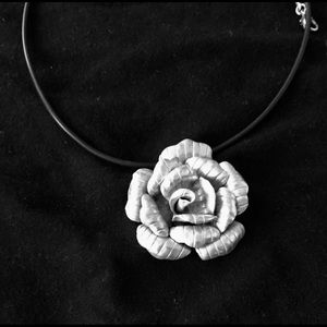Silver Flower necklace